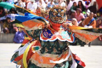 Tanzender Mönch beim Thimphu Festival