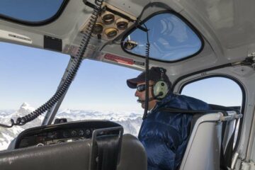 Helikopter-Touren zu einsamen Gletschern