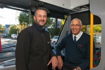 Busfahrer auf Rebuild Bustour