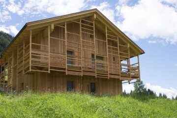 Bauernhofarchitektur aus Holz