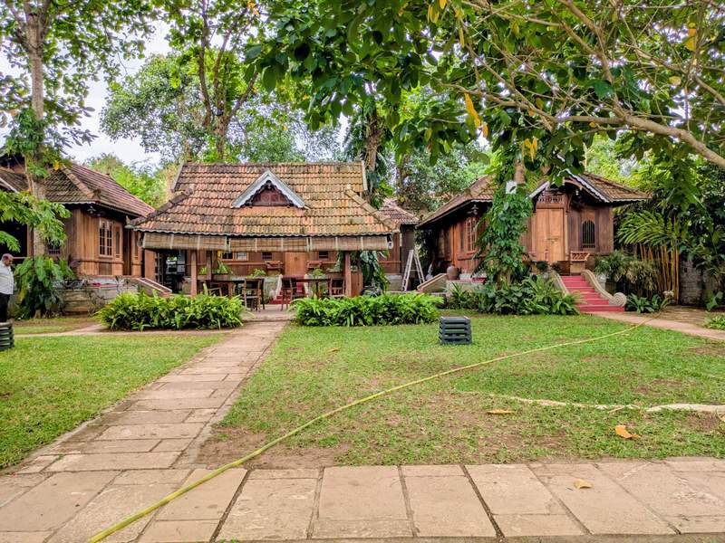 Anaamaya: Idyllisches Ayurveda-Resort am See