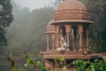 Yoga, Philosophie & Ayurveda in Indien: Rundreise mit Johannes Vogt