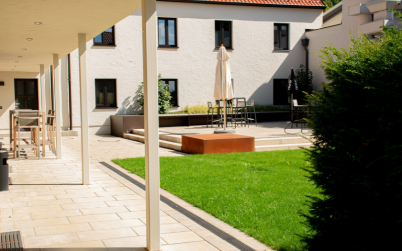 Entspanntes Achtsamkeitswochenende im Bayerischen Jura – MBSR, sanftes Yoga, Wanderung mit Waldbaden ♥ Jetzt buchen!