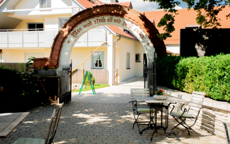 Entspanntes Achtsamkeitswochenende im Bayerischen Jura – MBSR, sanftes Yoga, Wanderung mit Waldbaden ♥ Jetzt buchen!